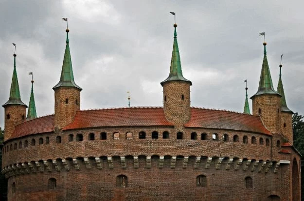 Barbakan będzie tłem dla podróży przez dzieje Krakowa fot. Anna Jasztal