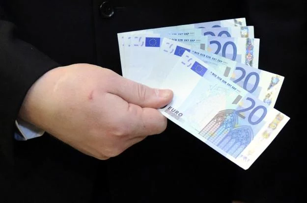 Hakerom udało się ukraść z holenderskiego banku 5,5 miliona euro