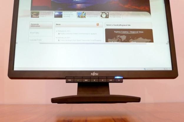 Fujitsu Wireless i monitor nie potrzebujący kabli