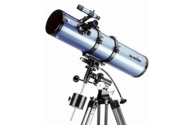 Sky-Watcher SK1309  - można go kupić za około 500-600 zł