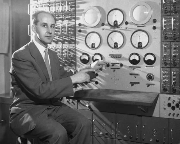 Jacek Karpiński - największy polski geniusz komputerowy XX wieku, prawdziwy patriota . Niedoceniony Jacek Karpiński - największy polski geniusz komputerowy XX wieku, prawdziwy patriota . Niedoceniony