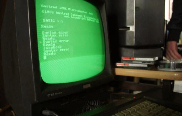 Amstrad - rzecz to niesłychana! To urządzenie nie obsługuje Facebooka Amstrad - rzecz to niesłychana! To urządzenie nie obsługuje Facebooka