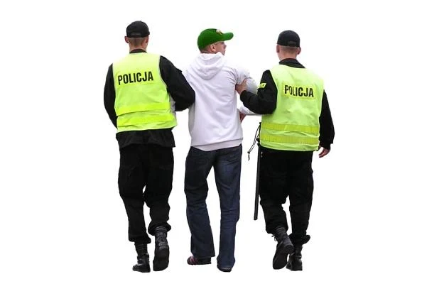 Za popełnione przestępstwo oszustowi grozi kara pozbawienia wolności do lat 8 Za popełnione przestępstwo oszustowi grozi kara pozbawienia wolności do lat 8