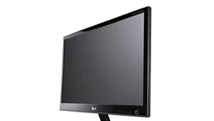 Monitor  CINEMA 3D  wprowadza w nowy wymiar rozrywki