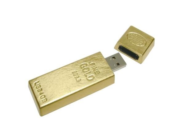 Złotego pendrive'a można mieć za 186 dolarów, czyli jakieś 525 złotych