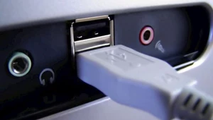 Świetlana przyszłość portów USB