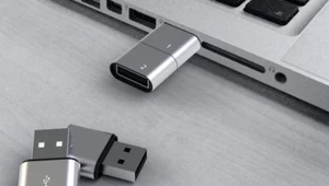 Pierwsza taka pamięć USB na świecie