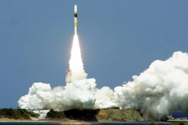Bangladesz ma problemy z wodą, ale z konstrukcji własnego satelity nie zrezygnuje Bangladesz ma problemy z wodą, ale z konstrukcji własnego satelity nie zrezygnuje