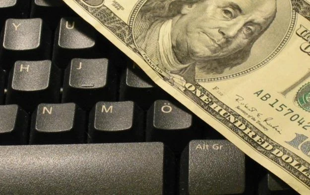 Programy wyłudzające pieniądze to norma w internecie fot. Eylem Culculoglu Programy wyłudzające pieniądze to norma w internecie fot. Eylem Culculoglu