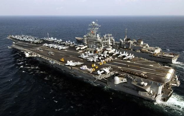 Lotniskowiec typu Nimitz - USS Harry S. Truman Lotniskowiec typu Nimitz - USS Harry S. Truman