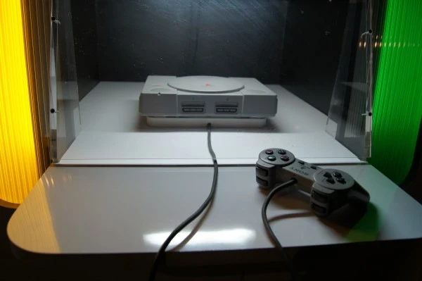 Tym razem konsola, nie komputer - ale równie kultowa Tym razem konsola, nie komputer - ale równie kultowa