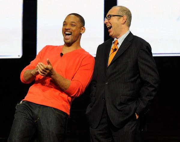 Aktor Will Smith i reżyser Barry Sonnenfeld promują film "Faceci w czerni 3" podczas konferencji Sony