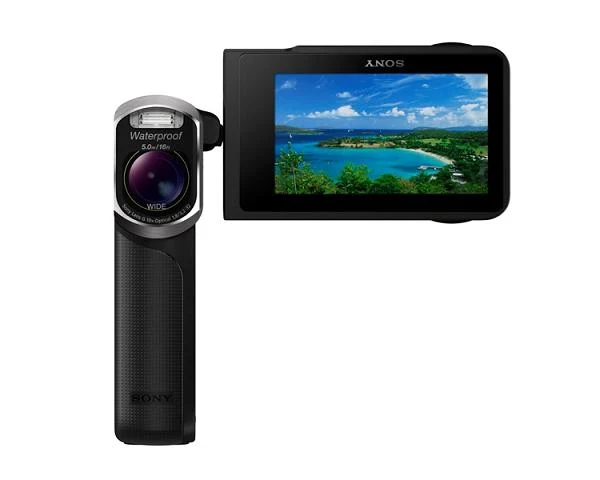 Handycam  PJ260VE - pozwala na nagranie do 5 godzin filmu Full HD, zapisanie go w wewnętrznej pamięci 16GB oraz wyświetlenie za pomocą wbudowanego projektora w dowolnym miejscu