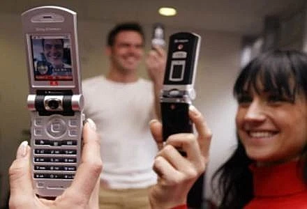 SMS, a niedługo i MMS - nowe nośniki reklamy SMS, a niedługo i MMS - nowe nośniki reklamy