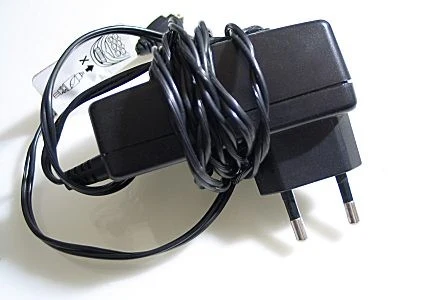 Jeszcze 3 lata i nie będziemy pytać, kto ma pożyczyć ładowarkę do danego modelu fot. Carlos Paes Jeszcze 3 lata i nie będziemy pytać, kto ma pożyczyć ładowarkę do danego modelu fot. Carlos Paes