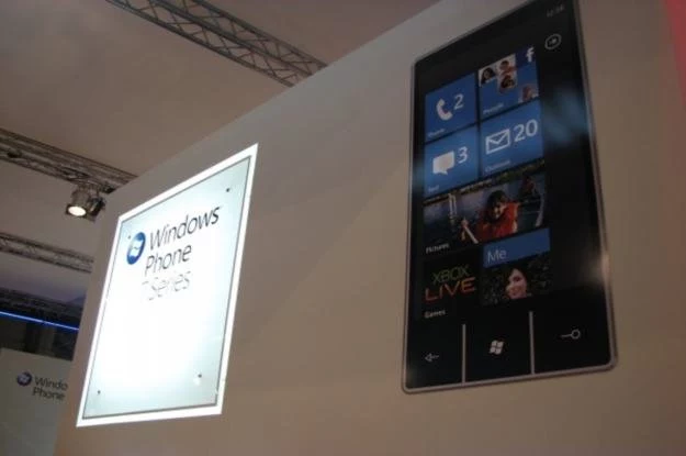 Windows Phone 7 Series - zdjęcie z targów w Barcelonie Windows Phone 7 Series - zdjęcie z targów w Barcelonie