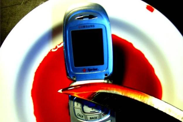 "Przeklętego" numeru celowo nie podajemy - jeszcze ktoś chciałby pod niego zadzwonić. Albo go zdobyć "Przeklętego" numeru celowo nie podajemy - jeszcze ktoś chciałby pod niego zadzwonić. Albo go zdobyć