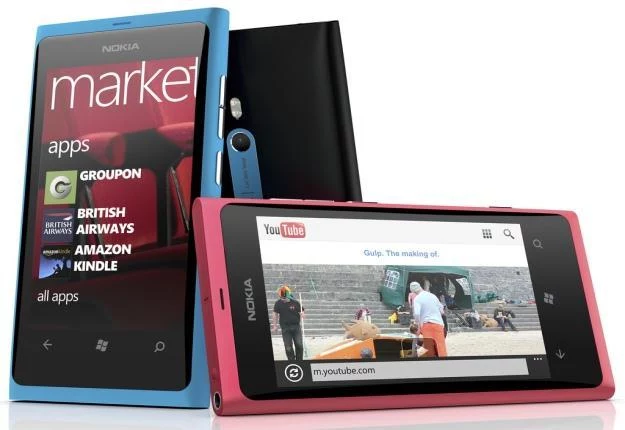 Nokia Lumia 800 to jeden z najładniejszych telefonów na rynku