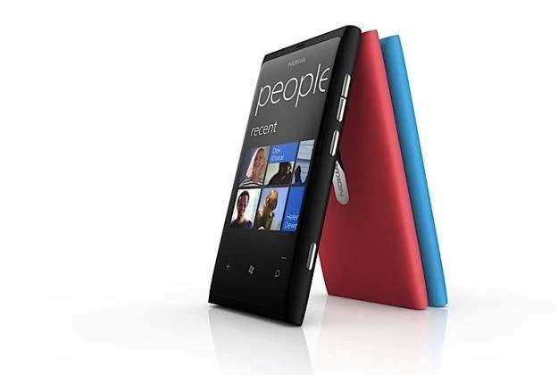 Nokia Lumia 800 jest konkurencją dla najlepszych modeli z Androidem