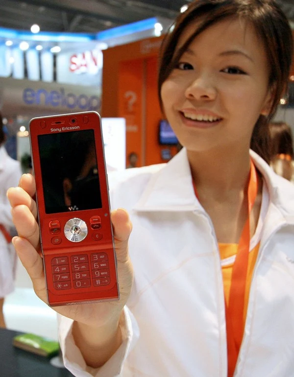 Sony Ericsson i nowy telefon z serii Walkman