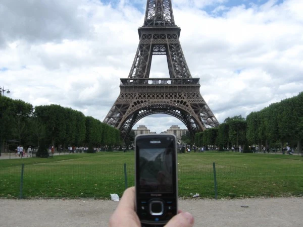 Docieramy do Wieży Eiffla.