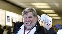 

Steve Wozniak, jeden z współtwórców Apple, także kupił swój egzemplarz iPhone 4S
