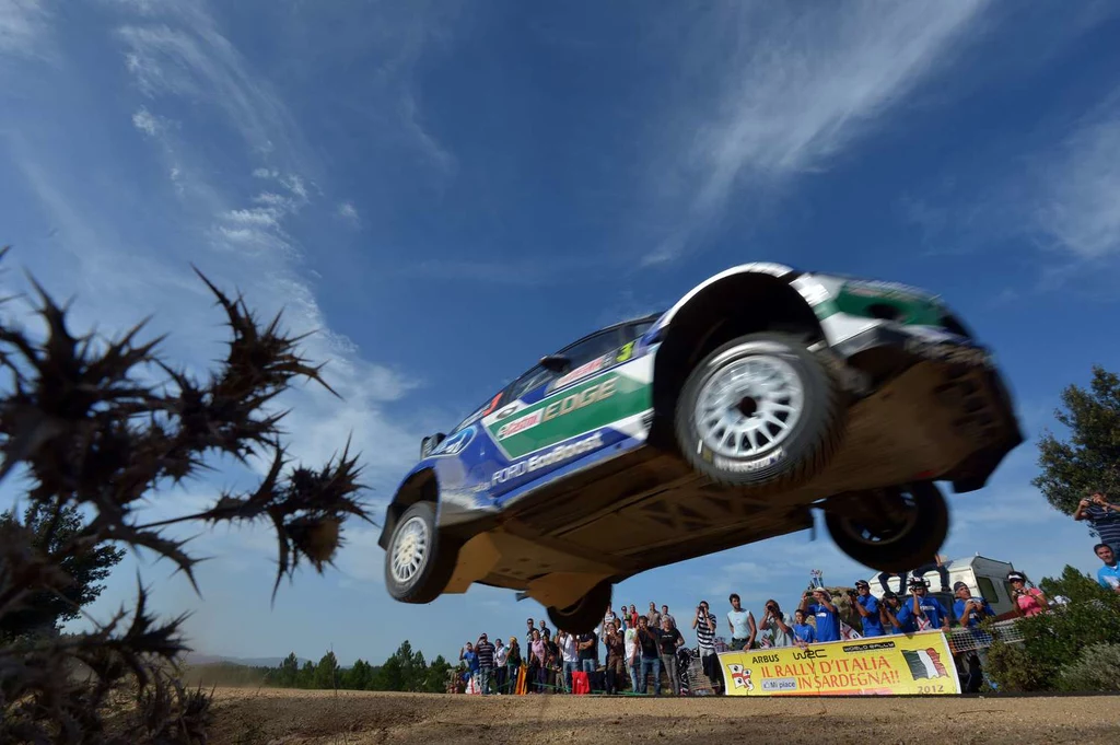 Tak "latał" Jari-Matti Latvala na Sardynii