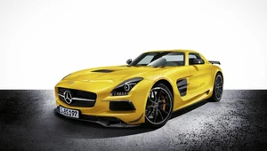 Nadjeżdża Mercedes SLS AMG Black Series