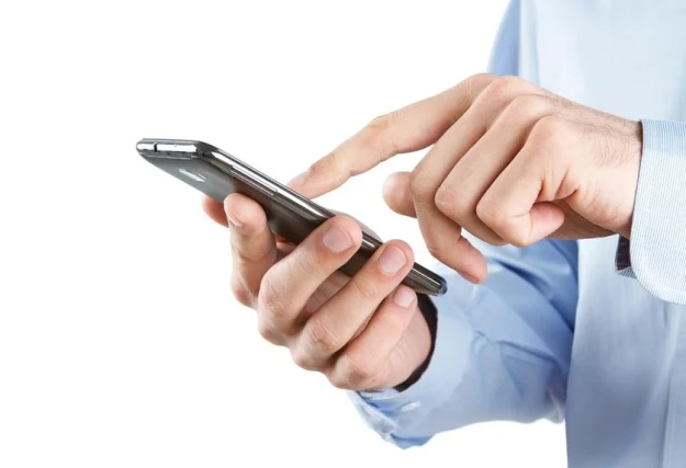 Używanie własnego smartfona w pracy może być niebezpieczne dla firmy Używanie własnego smartfona w pracy może być niebezpieczne dla firmy