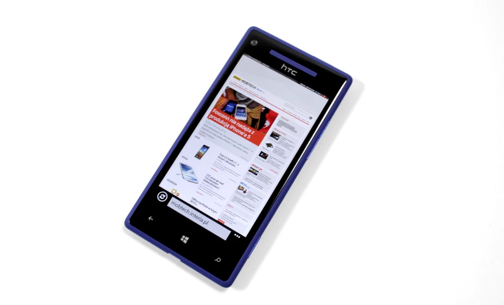 Windows Phone 8X by HTC 