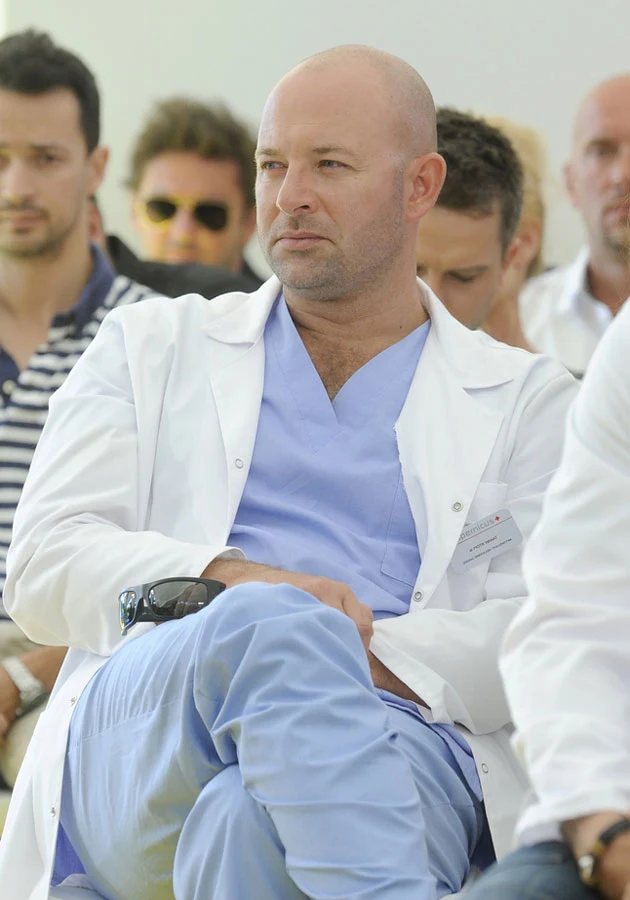 Dziś maskulatura Szymona to tylko wspomnienie, ale aktor nadal podoba się kobietom Dziś maskulatura Szymona to tylko wspomnienie, ale aktor nadal podoba się kobietom