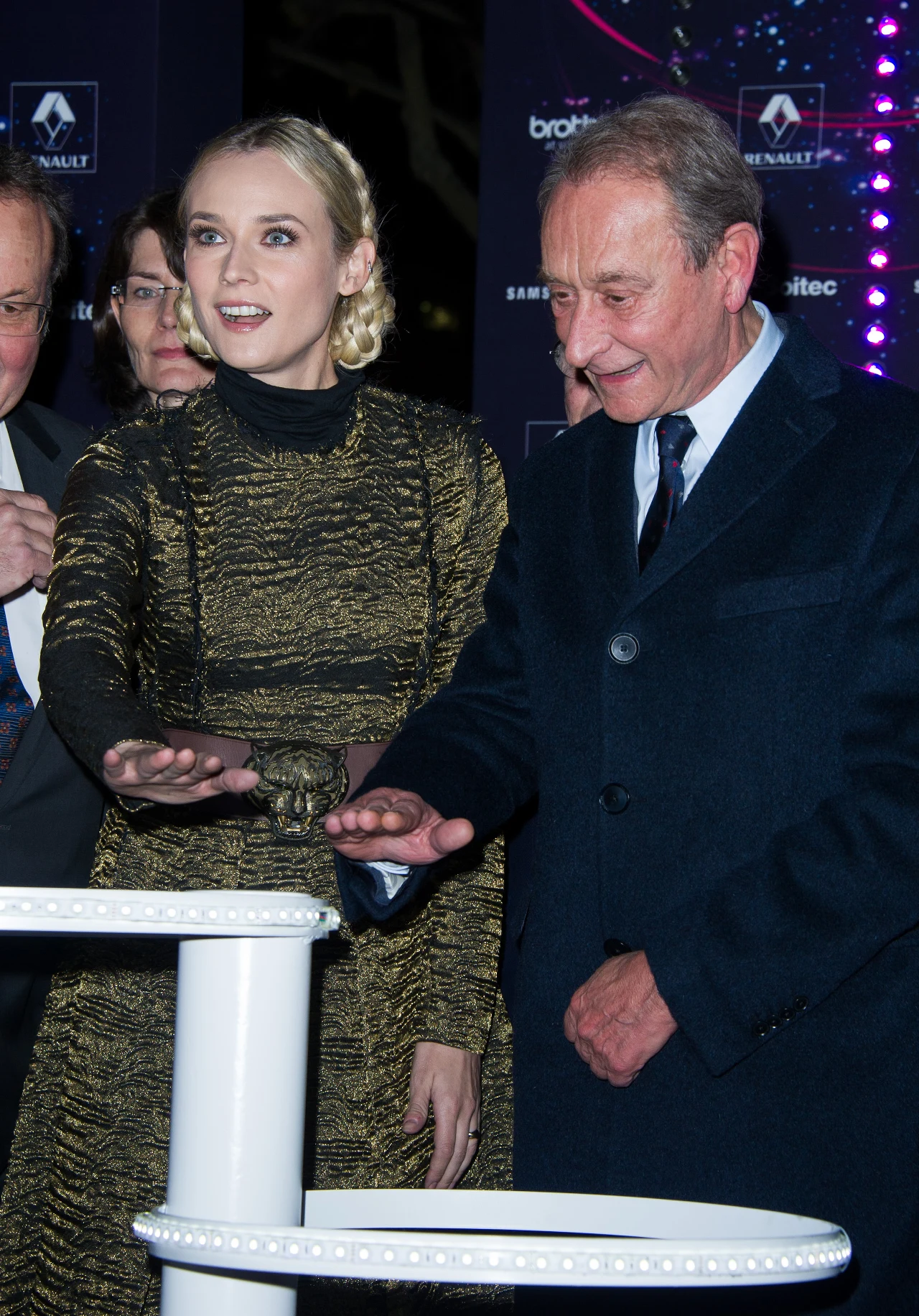 Jak wam się podoba stylizacja Diane?