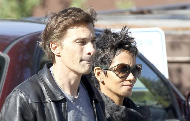 Halle Berry ze swoim aktualnym partnerem Olivierem Martinezem