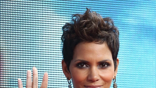 Halle Berry z jej nowym partnerem muszą trwać w związku na odległość