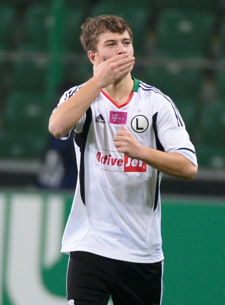 Zwycięskiego gola dla stołecznej drużyny zdobył Jakub Kosecki.