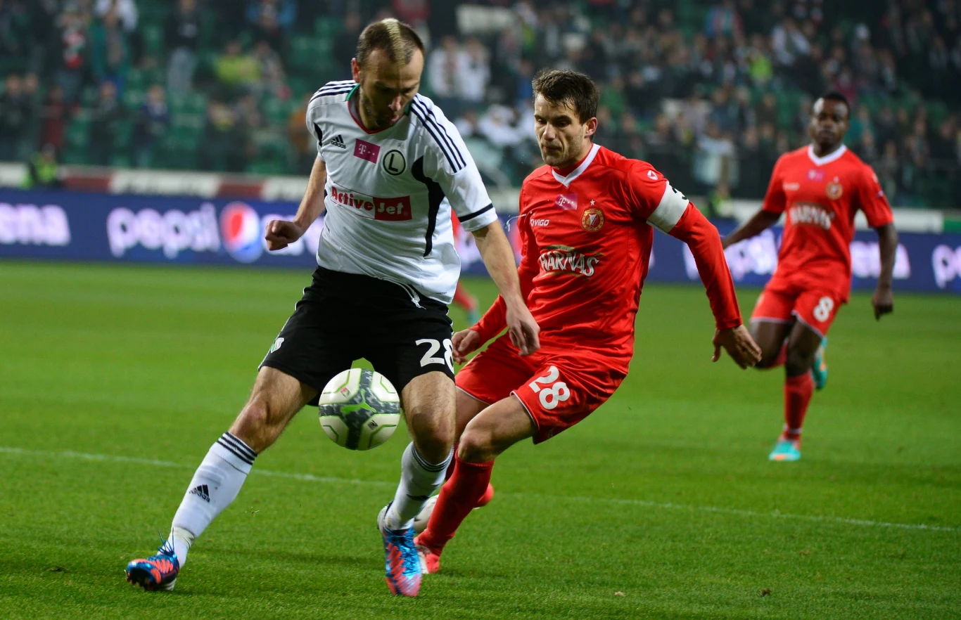 Zwycięskiego gola dla stołecznej drużyny zdobył Jakub Kosecki.