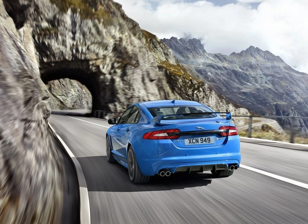 Jaguar XFR-S Jaguar XFR-S