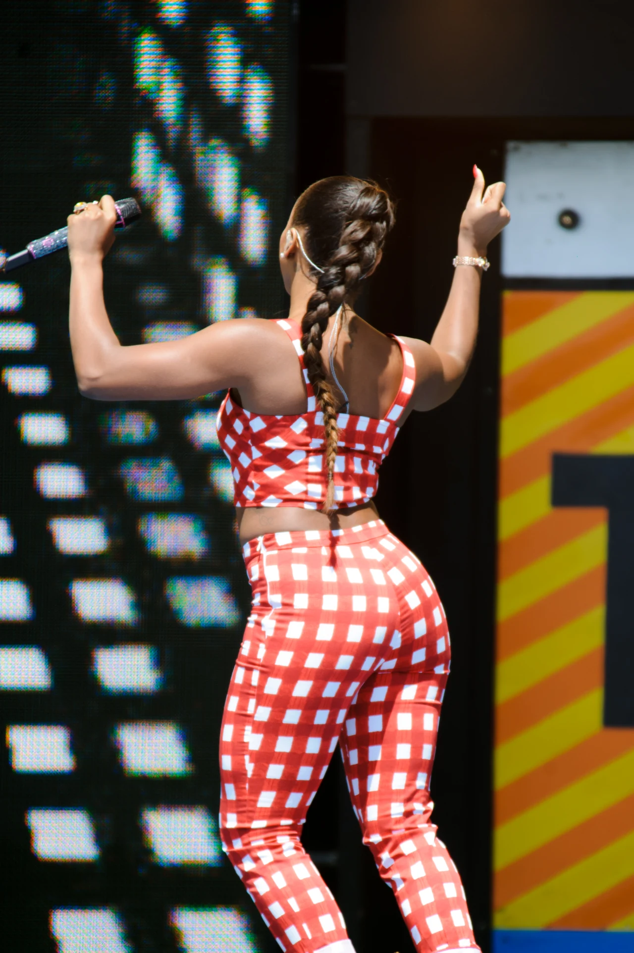 Jak wam się podobają kreacje Alexandry?