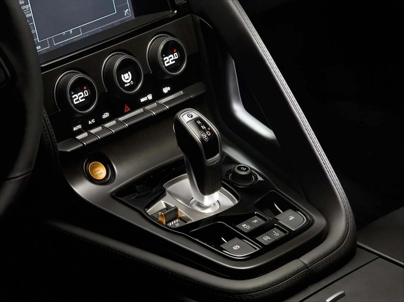 Jaguar F-Type Black Pack