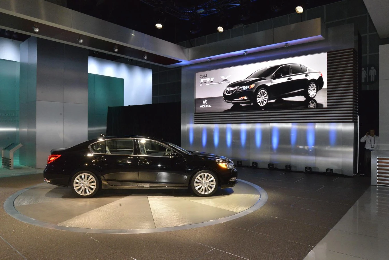Acura RLX