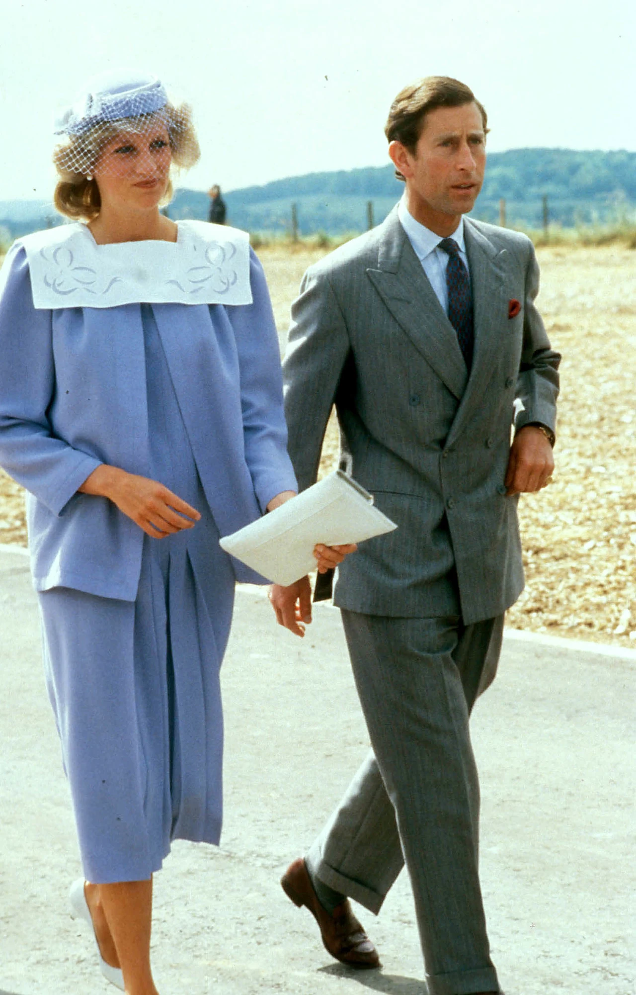 Księżna Diana w ciąży z pierworodnym synem w 1982 roku Księżna Diana w ciąży z pierworodnym synem w 1982 roku