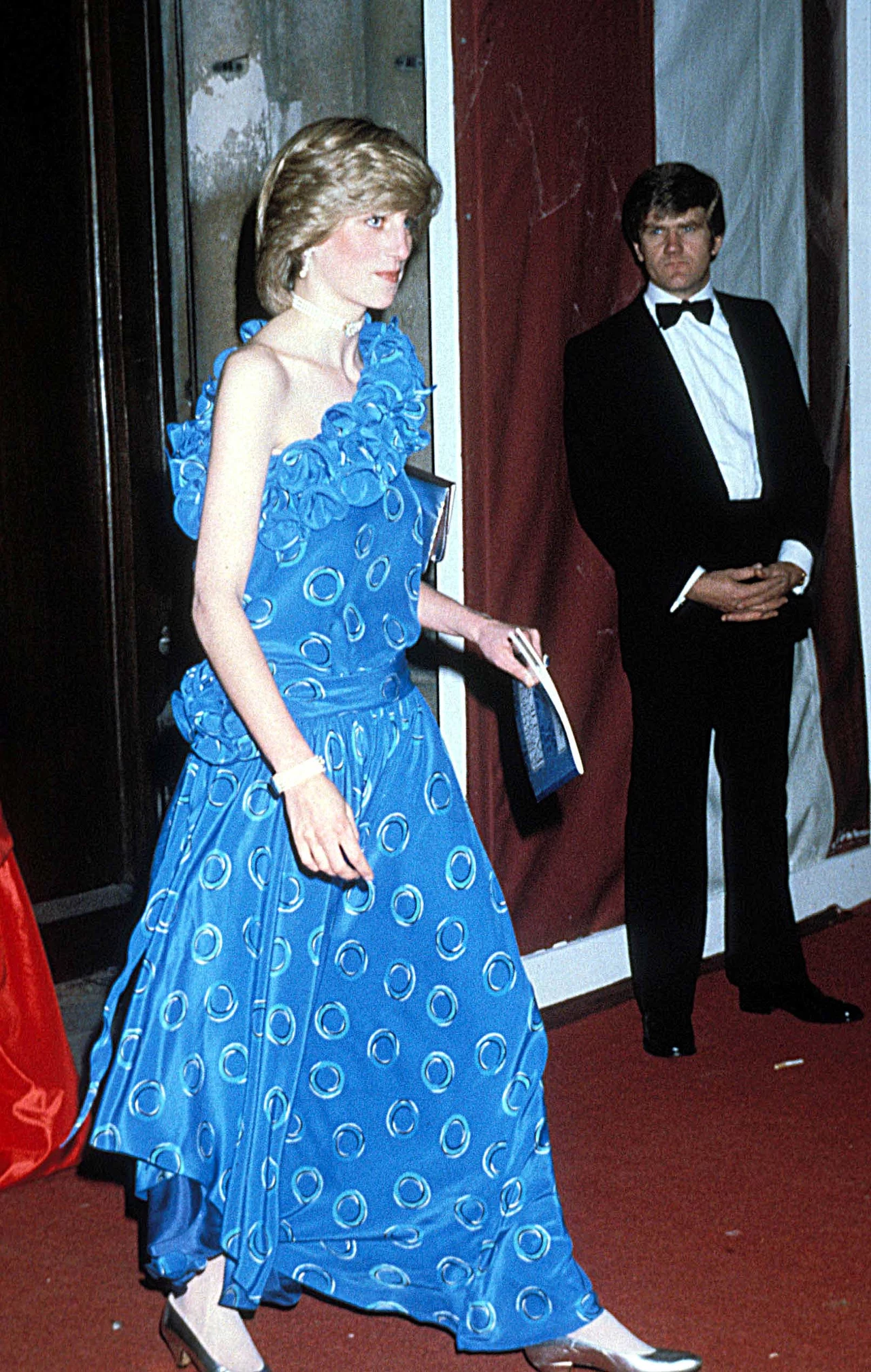 Księżna Diana w ciąży z pierworodnym synem w 1982 roku Księżna Diana w ciąży z pierworodnym synem w 1982 roku