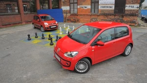 Nasza szachownica – Fiat Panda w starciu z Volkswagenem Up! Pierwszy kosztuje 37 400 zł, natomiast drugi to wydatek 37 750 zł.