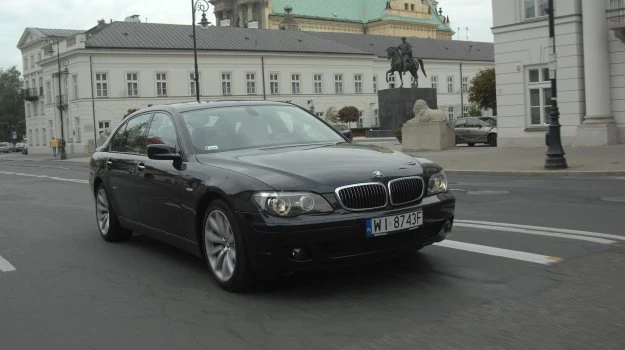 BMW zbierało krytykę za awaryjną elektronikę i kontrowersyjne linie nadwozia. Radość z jazdy pozostała jednak niezmącona.