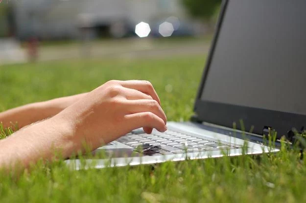 W internecie można dokładnie prześwietlić kandydata na pracownika
