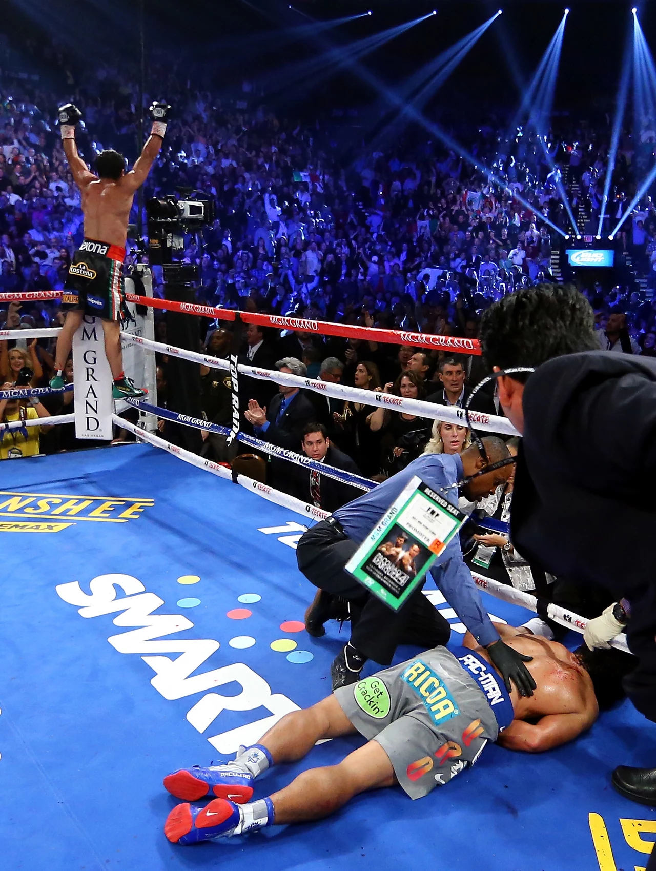 To było czwarte starcie Marqueza z Pacquiao i pierwsze zakończone przed czasem To było czwarte starcie Marqueza z Pacquiao i pierwsze zakończone przed czasem