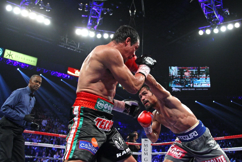 To było czwarte starcie Marqueza z Pacquiao i pierwsze zakończone przed czasem To było czwarte starcie Marqueza z Pacquiao i pierwsze zakończone przed czasem