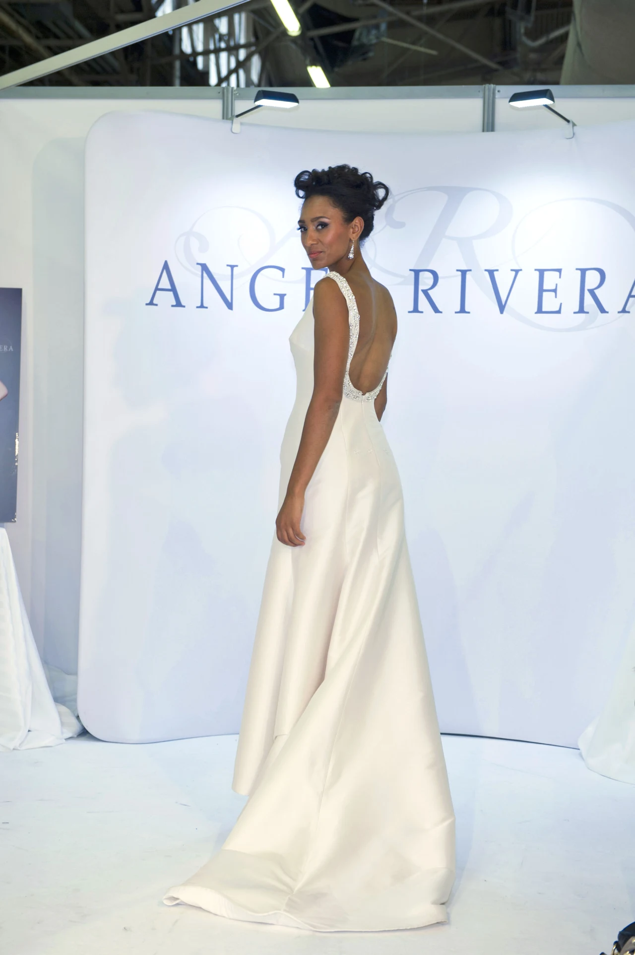 Suknia ślubna Angela Rivery