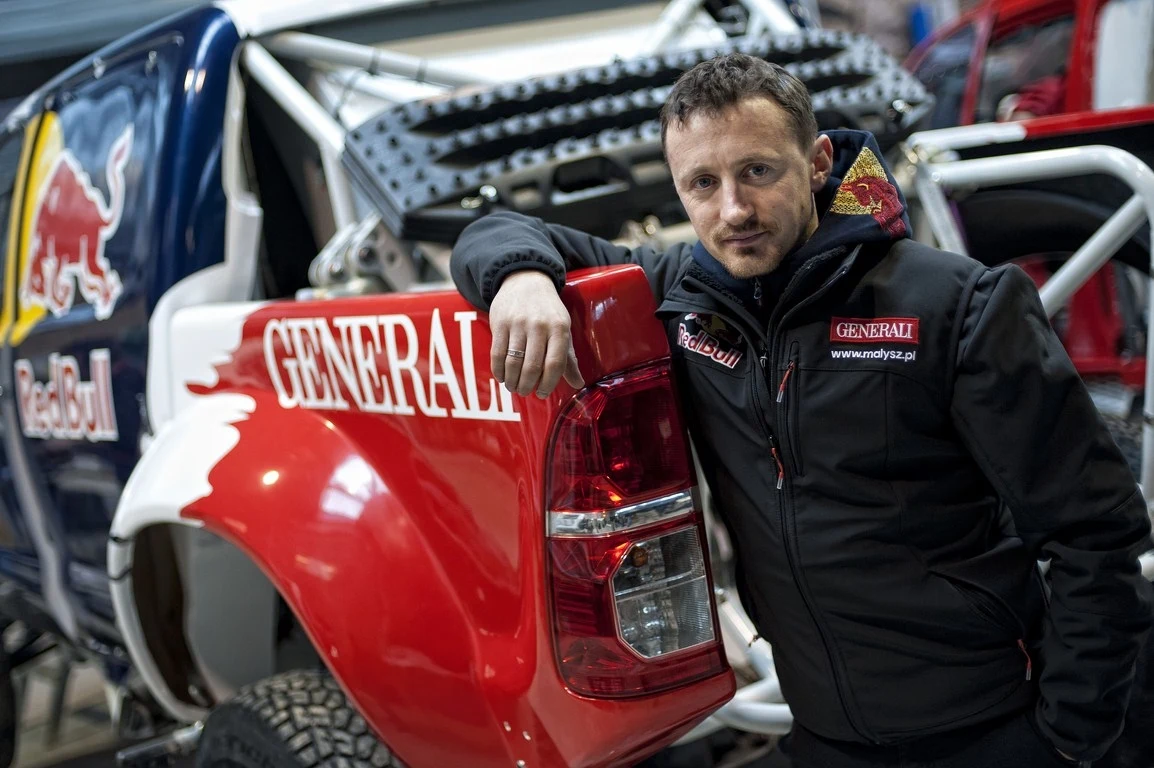 Adam Małysz w Rajdzie Dakar 2013 za kierownicą Toyoty Hilux