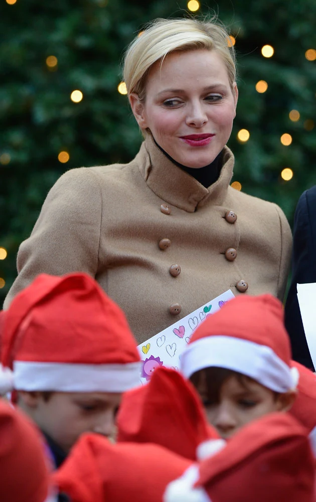 Presja wywierana na księżną jest coraz silniejsza Presja wywierana na księżną jest coraz silniejsza